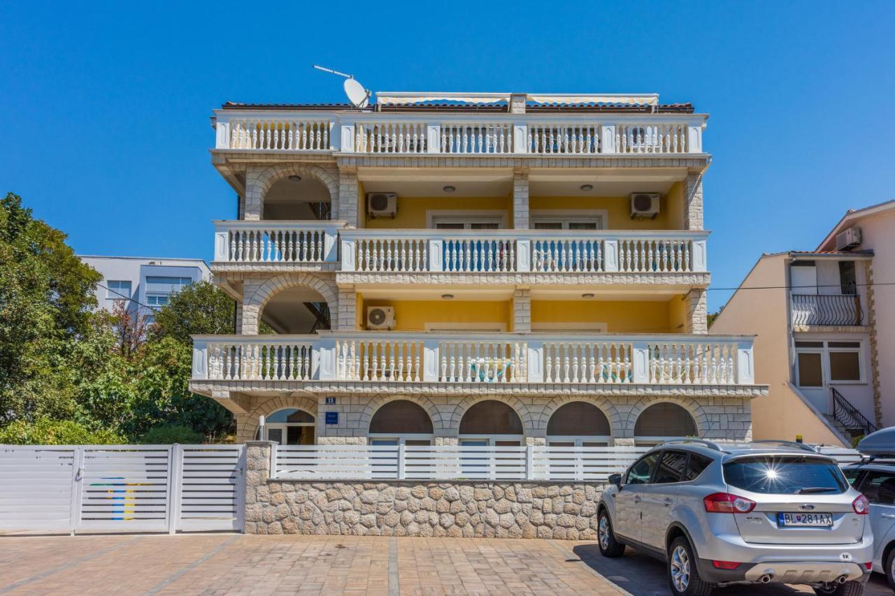 Ciara Apartment Crikvenica Exterior photo