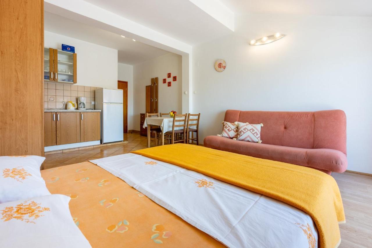 Ciara Apartment Crikvenica Exterior photo